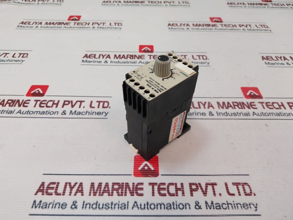 Siemens 7Pu1540-8Bn41-0Z Electronic Timer
