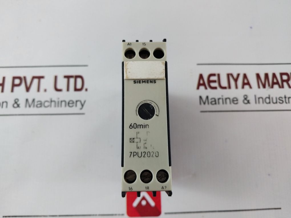 Siemens 7Pu2020-4An20 Time Relay