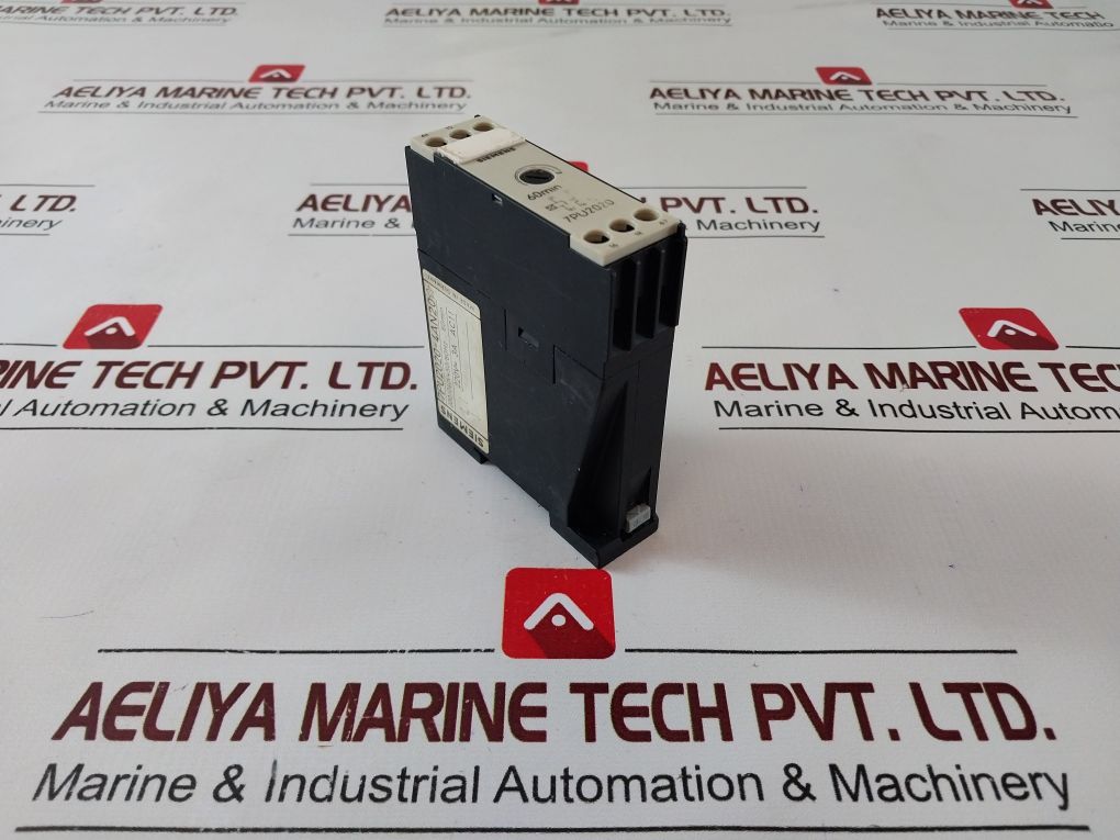 Siemens 7Pu2020-4An20 Time Relay