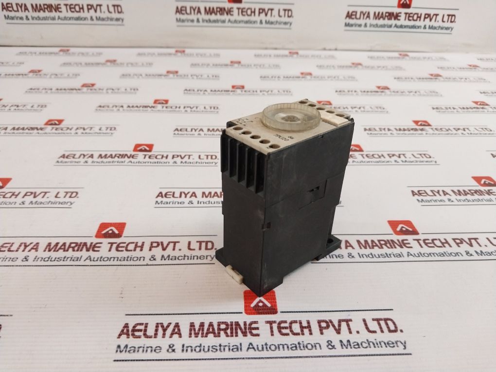 Siemens 7Pu2040-7An20 Timing Relay 220V~3A Ac 11