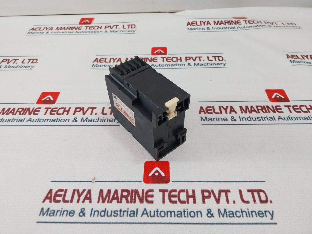 Siemens 7Pu2240-2Bn32-0Z On Delay Timer 6-60 Sec