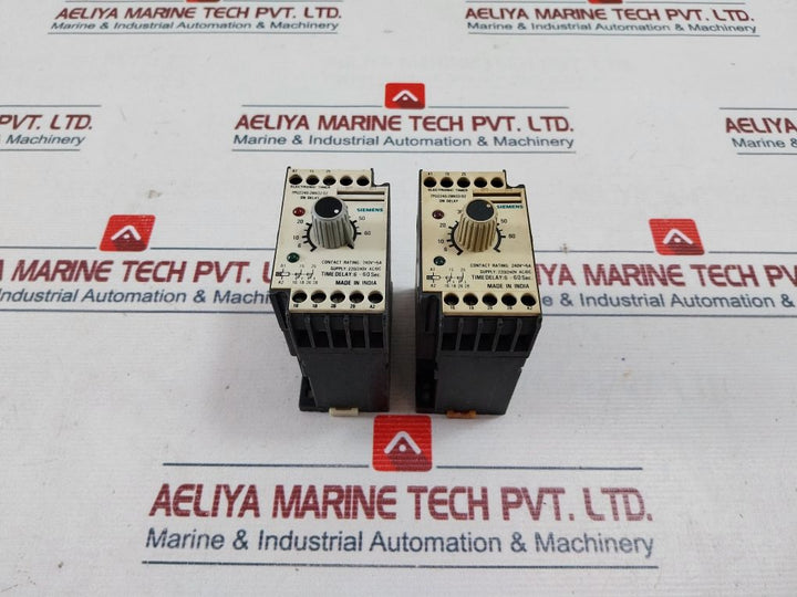 Siemens 7Pu2240-2Bn32-0Z On Delay Electronic Timer