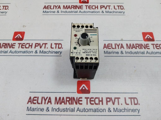 Siemens 7Pu2240-2Bn32-0Z On Delay Electronic Timer