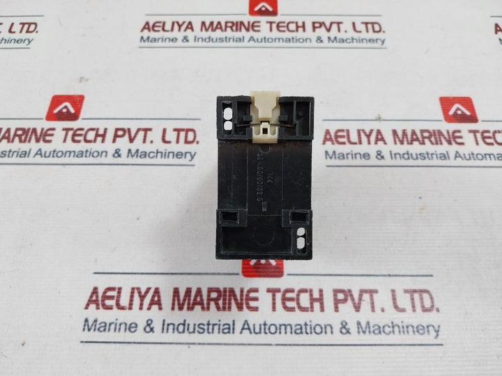 Siemens 7Pu2240-2Bn32-0Z On Delay Electronic Timer