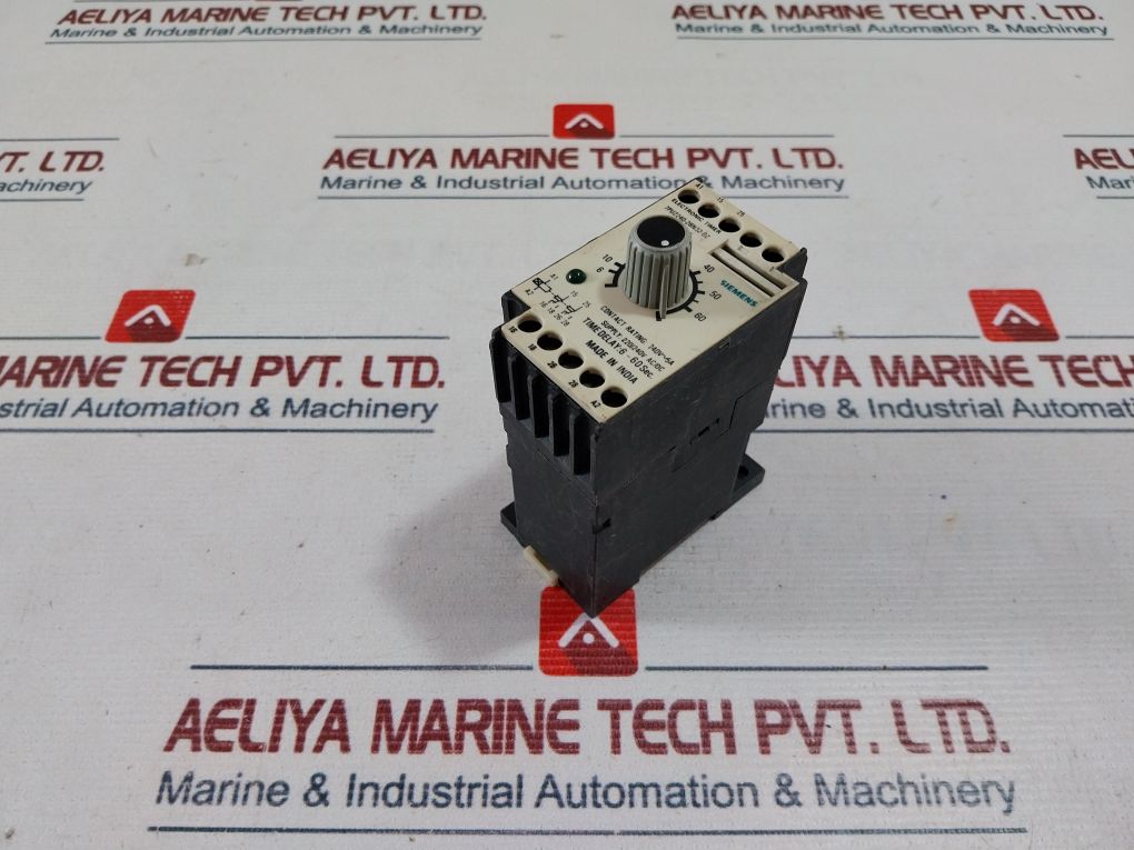 Siemens 7Pu2240-2Bn32-0Z On Delay Electronic Timer