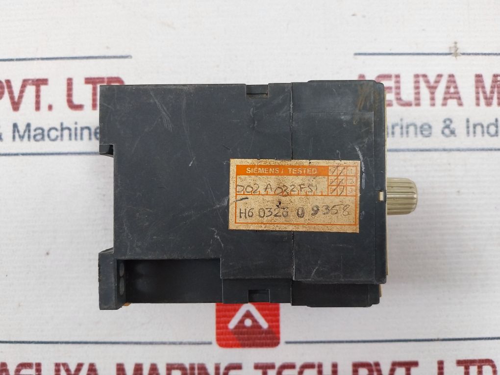 Siemens 7Pu2240-2Bn32-0Z On Delay Electronic Timer