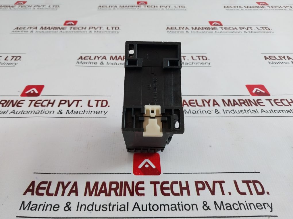 Siemens 7Pu2240-3Bb32-oz Electronic Timer 240V~5A