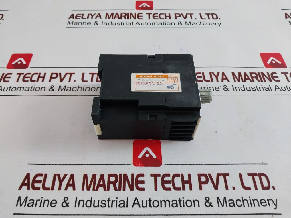 Siemens 7Pu2240-3Bb32-oz Electronic Timer 240V~5A