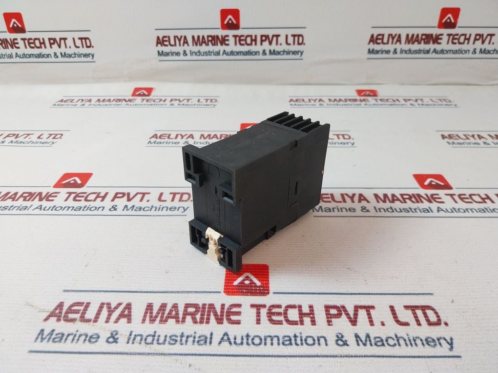 Siemens 7Pu2240-3Bg32-0Z Electronic Timer