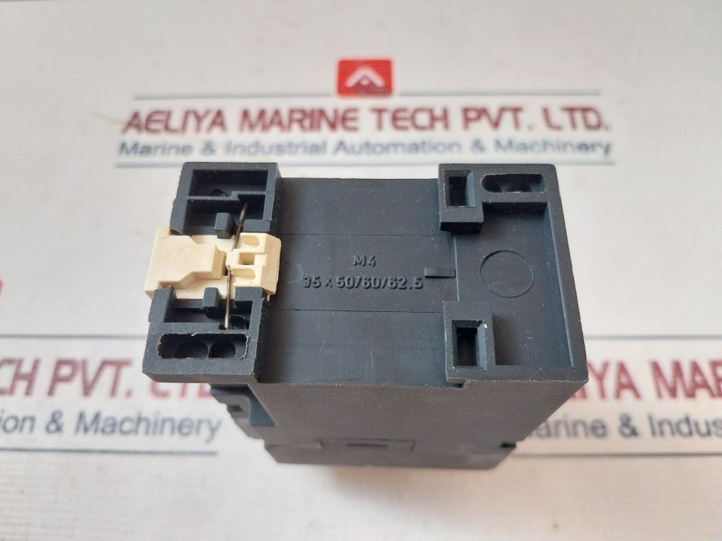 Siemens 7Pu2240-3Bg32-0Z Electronic Timer