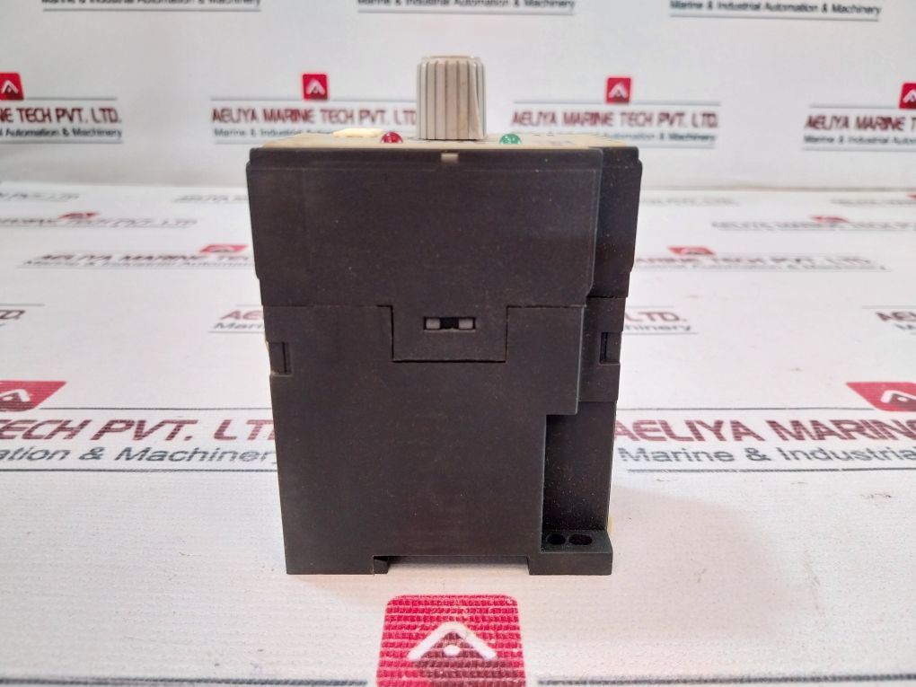 Siemens 7Pu2240-5Bn32-0Z Electronic Timer 5A