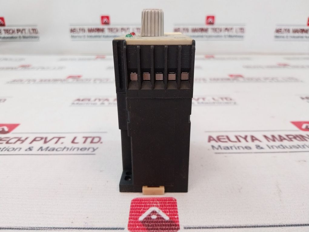 Siemens 7Pu2240-5Bn32-0Z Electronic Timer 5A