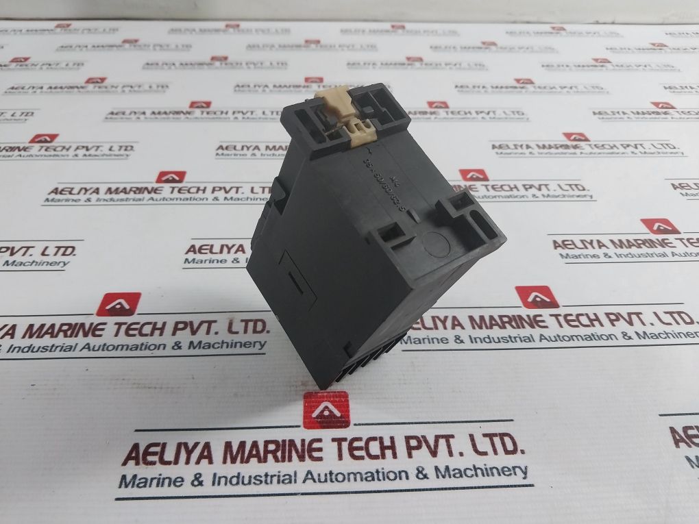 Siemens 7Pu22 Time Relay 6 Min