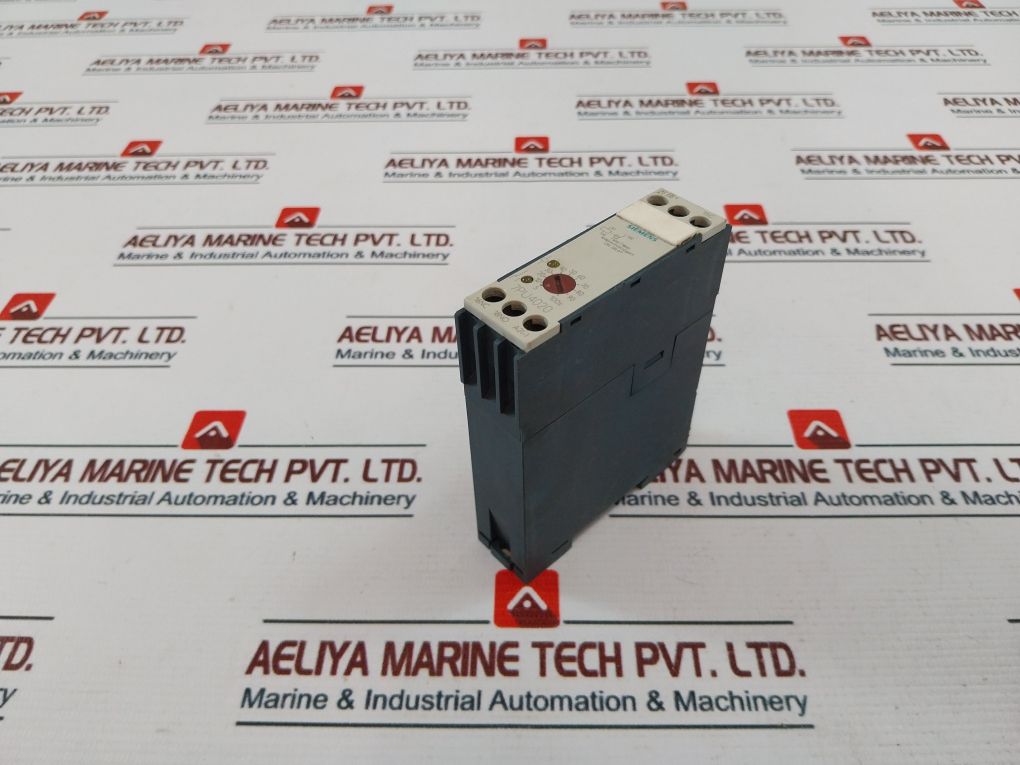 Siemens 7Pu4020-3An20 Time Relay On Delay Ac 220/240V 50/60Hz