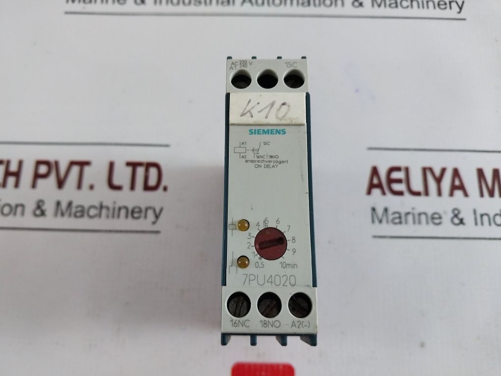Siemens 7Pu4020-4An20 Time Relay