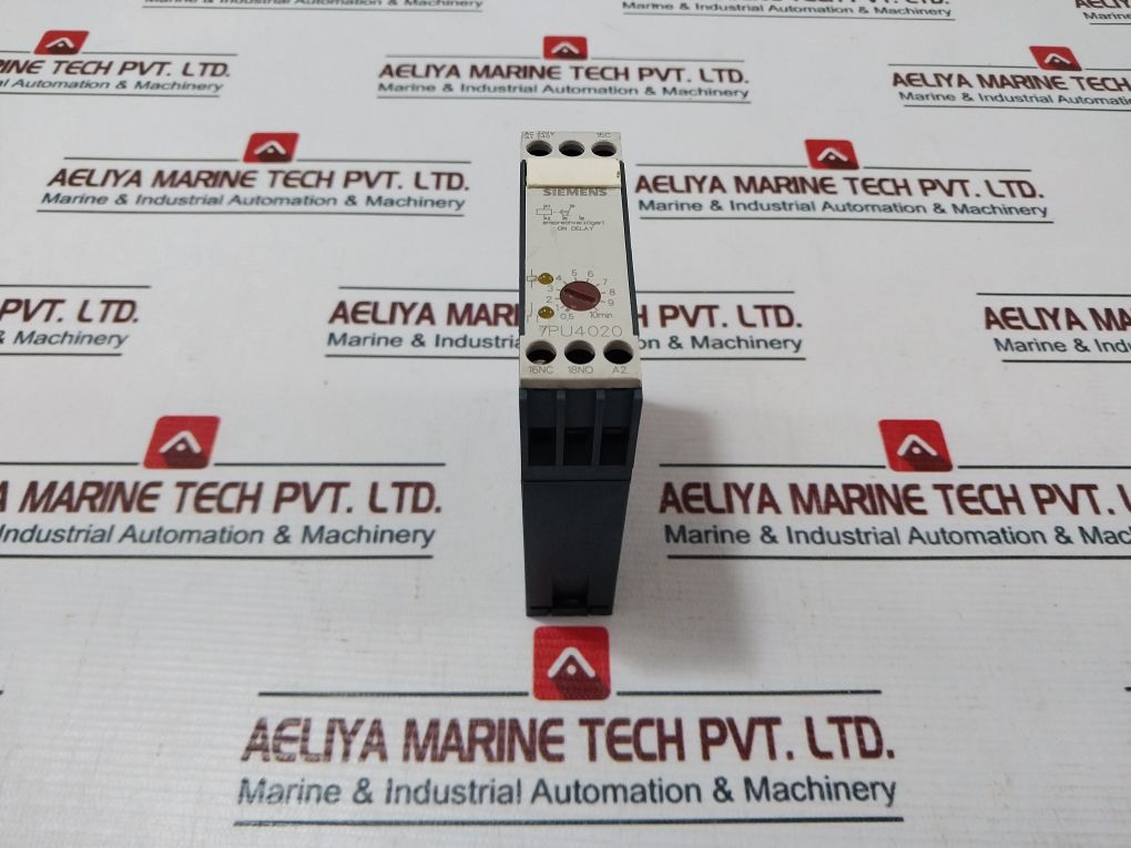 Siemens 7Pu4020-4An20 On Delay Time Relay 220V240V

