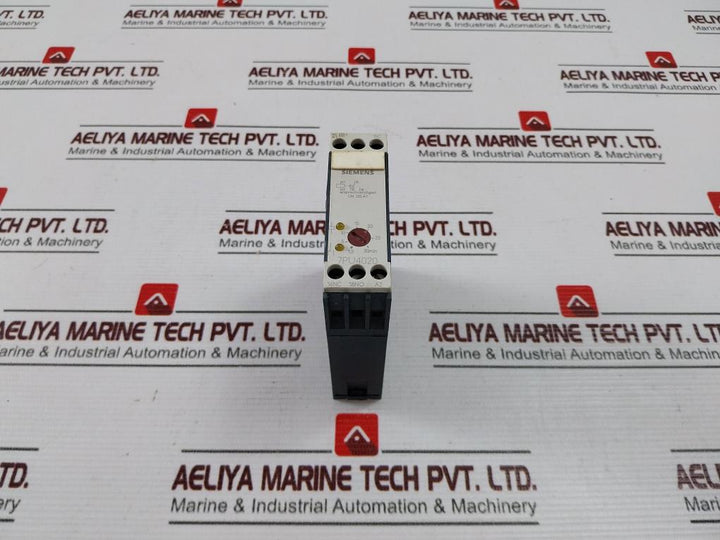 Siemens 7Pu4020-5An20 Timing Relay 50/60Hz