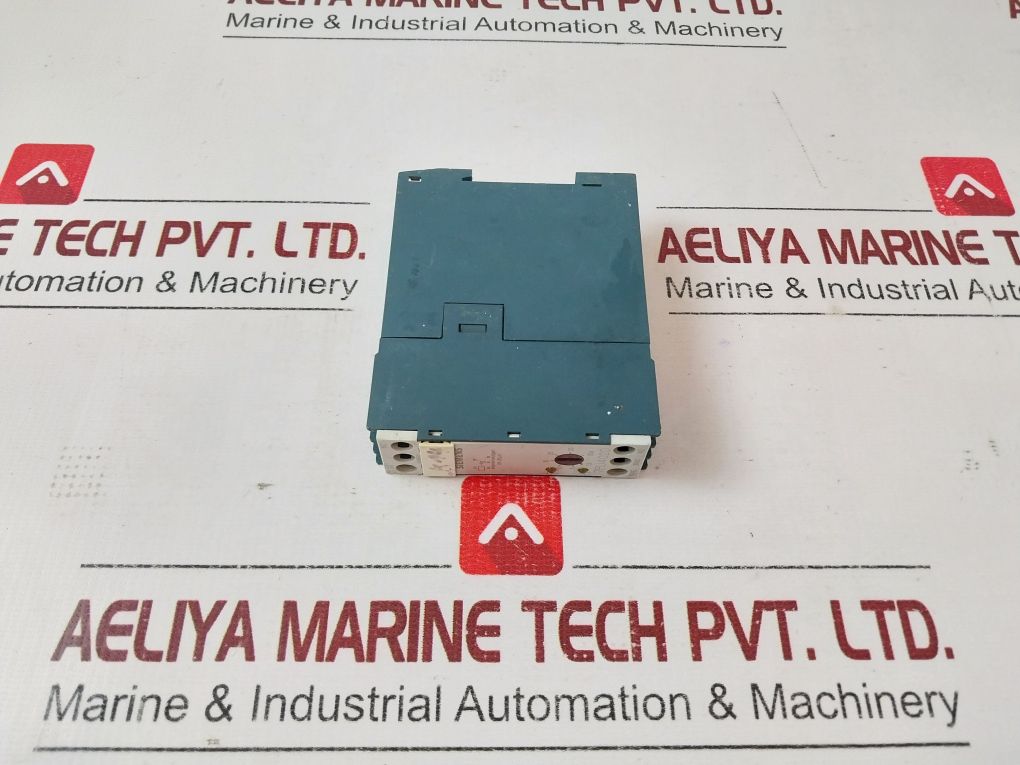 Siemens 7Pu4020 Time Delay Relay 1,5-30S