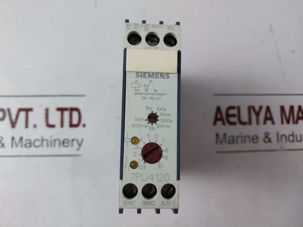 Siemens 7Pu4120-2Aj20 Time Relay