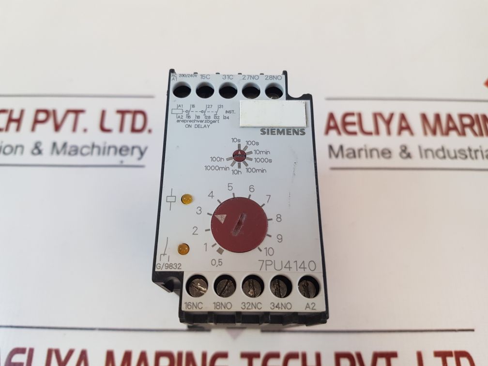 Siemens 7Pu4140-2Qn20 Timer Relay Ac 200/240V