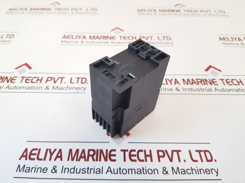 Siemens 7Pu4140-2Qn20 Timer Relay Ac 200/240V