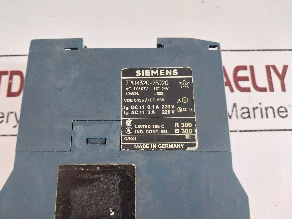 Siemens 7Pu4320-2Bj20 Time Relay Ac 110/127V Uc 24V