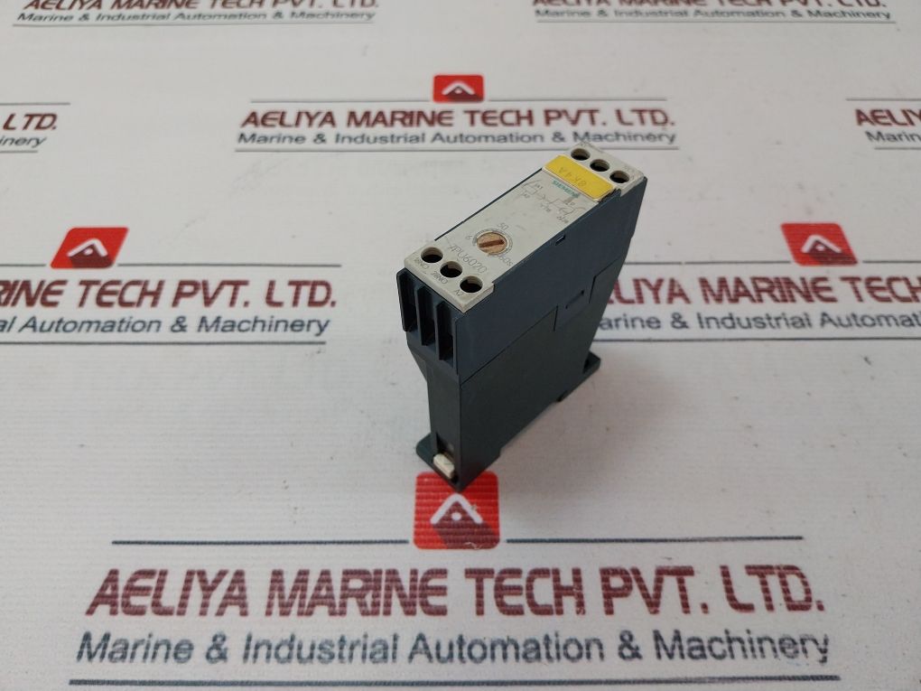 Siemens 7Pu6020-2Nn20 Time Relay Ac 200/240V