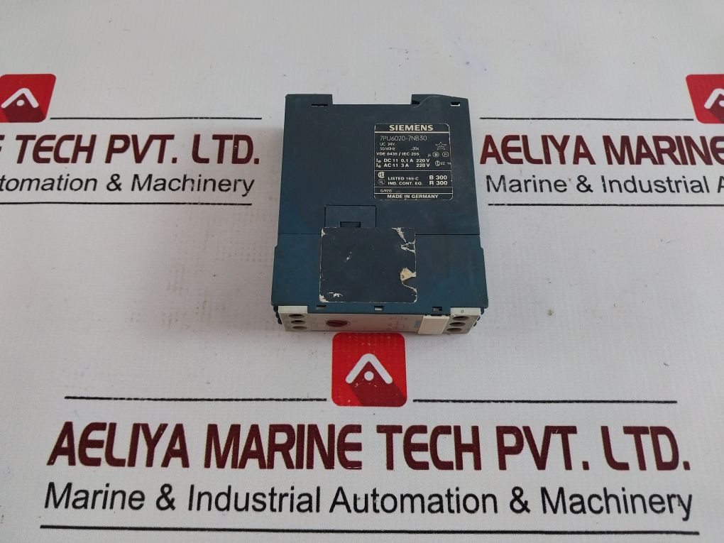 Siemens 7Pu6020-7Nb30 Timing Relay