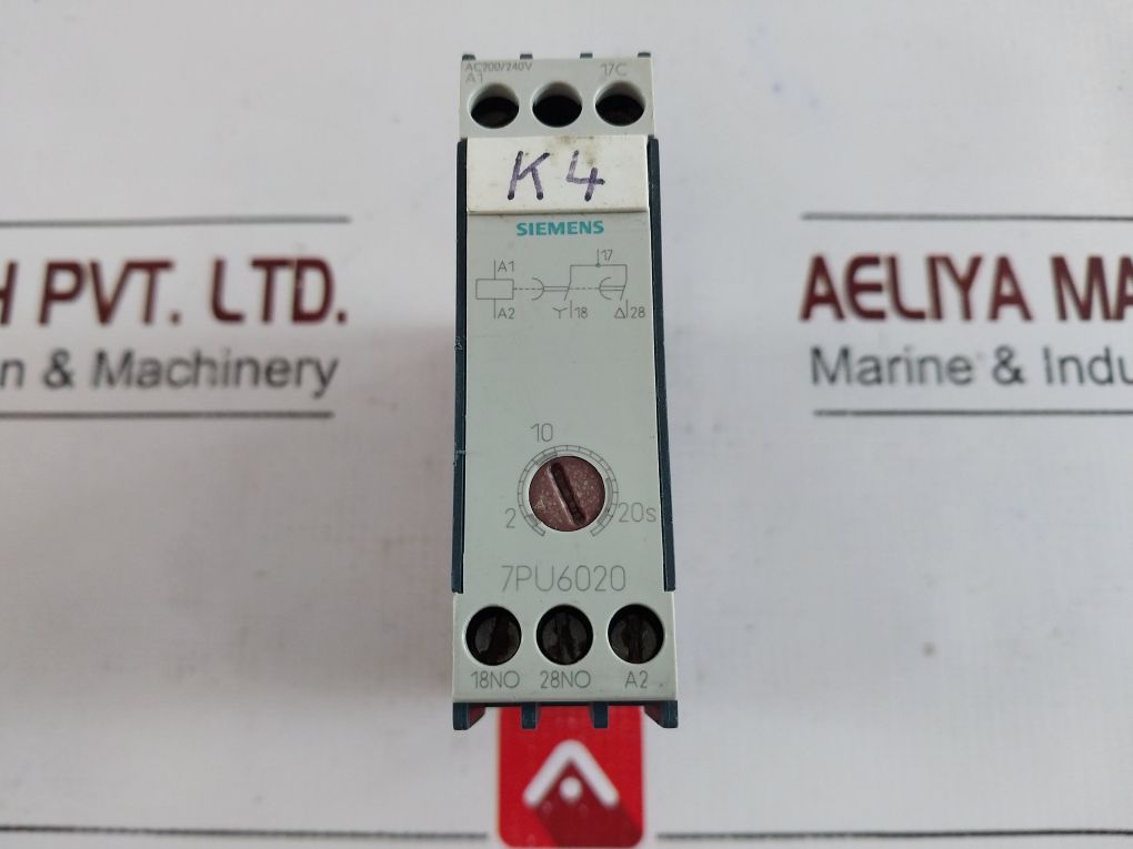 Siemens 7Pu6020-7Nn20 Time Relay