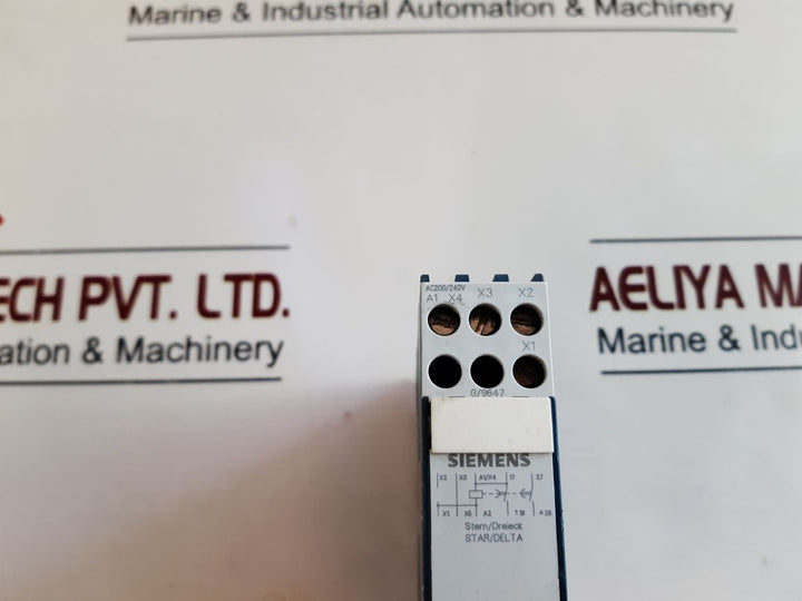 Siemens 7Pu6220-7Nn20 Time Relay