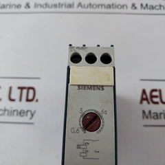 Siemens 7Pu7020-1Cm30 Two-wire Time Relay