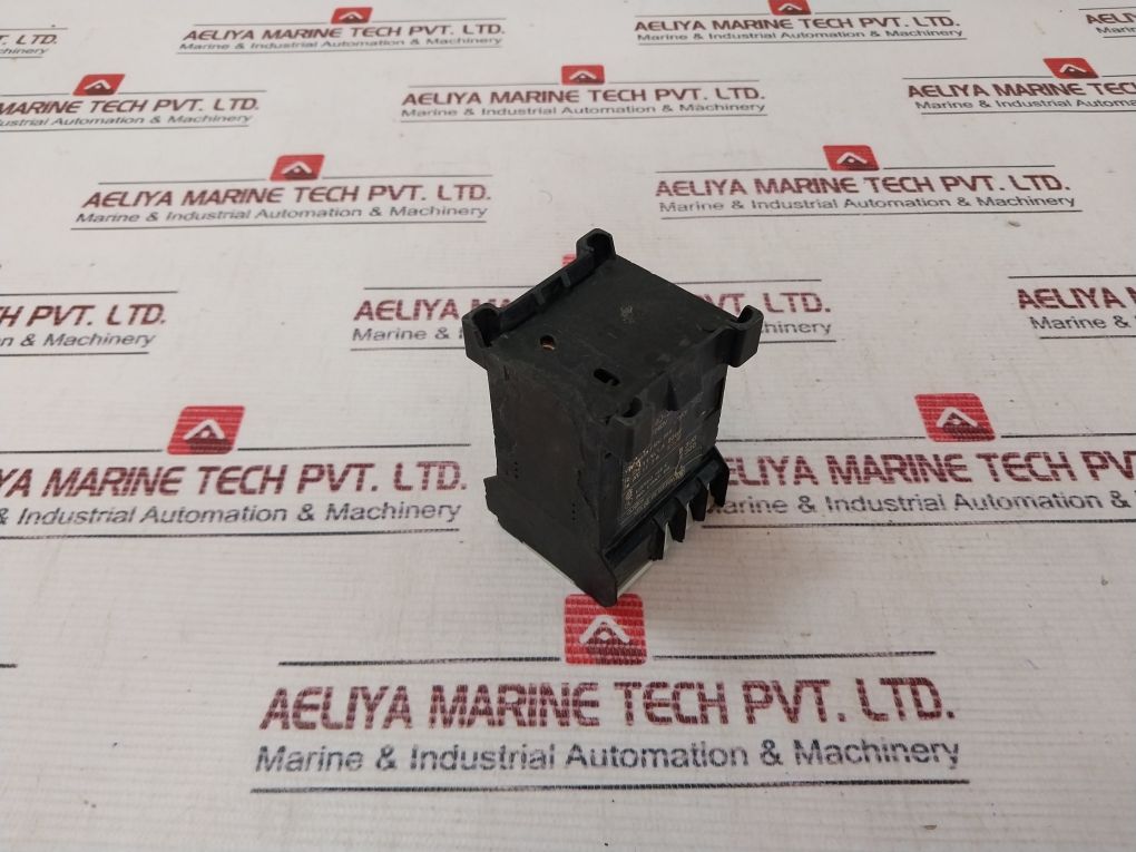 Siemens 7Pu8340-2An20 Time Relay 10S-100H 50/60Hz