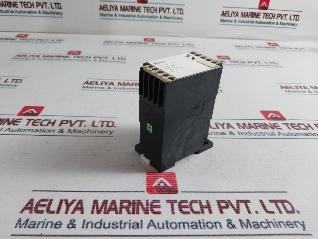 Siemens 7Ra0030-0Aa02 Relay On Delay 110V 50/60Hz