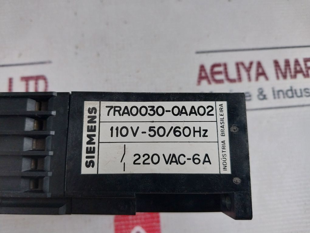 Siemens 7Ra0030-0Aa02 Relay On Delay 110V 50/60Hz