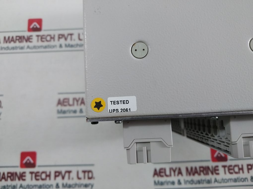Siemens 7Sa6111 Distance Protection Relay 7Sa6111-5Ab92-0Pp4/Ff