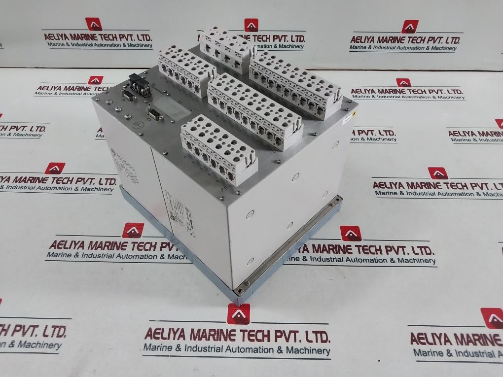 Siemens 7Sa6111 Distance Protection Relay 7Sa6111-5Ab92-0Pp4/Ff