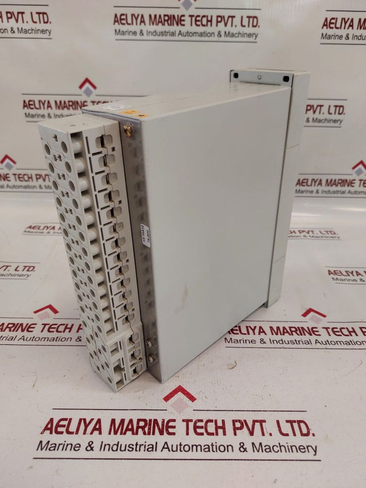 Siemens 7Sj6001-4Ea00-0Da0Bb 125V Dc
