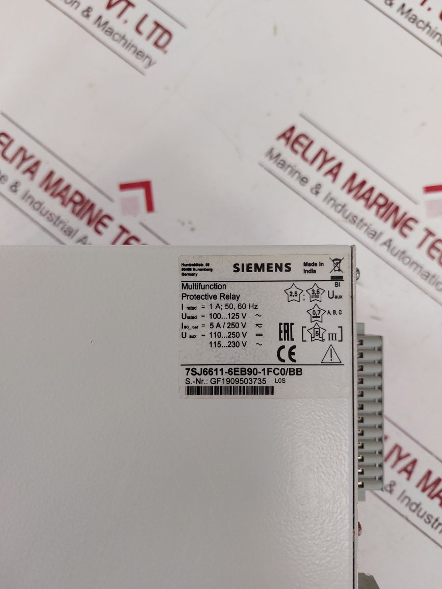 Siemens 7Sj6621-6Kb90-1Fc0Bb Multifunction Protective Relay
