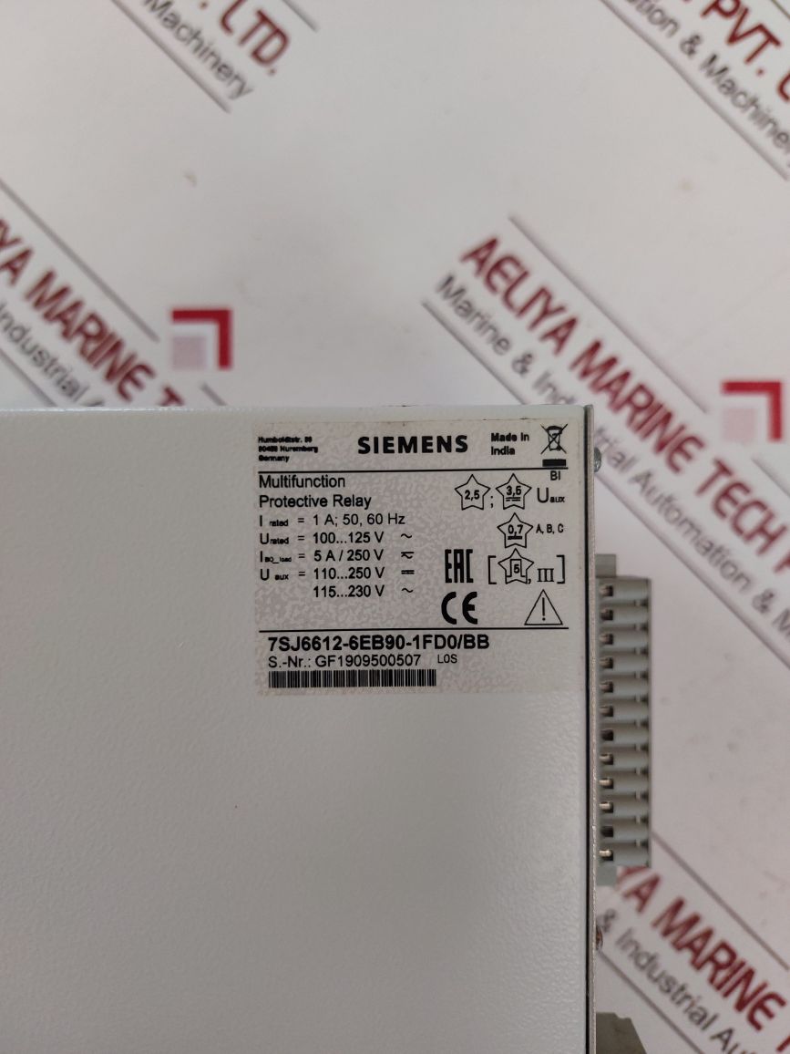 Siemens 7Sj6621-6Kb90-1Fd0Bb Multifunction Protective Relay
