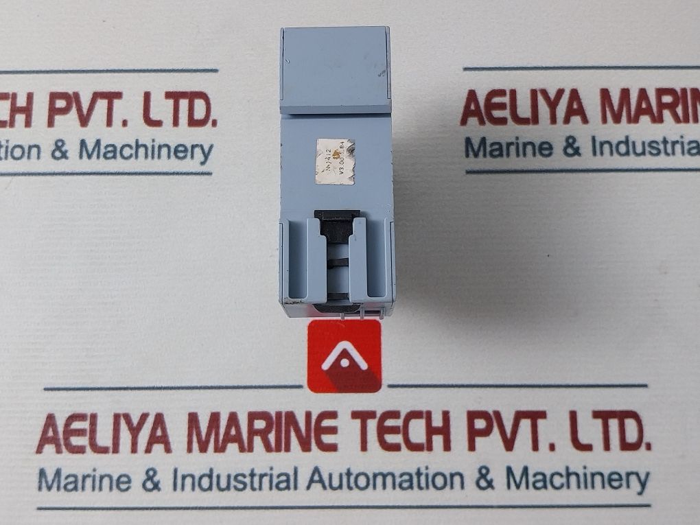 Siemens 7Ug0818-1Ca20 Line Monitoring Relay Ip 20
