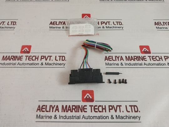 Siemens 806038B03 Pluge In Socket