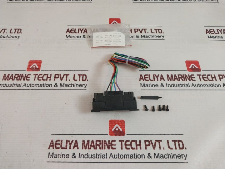 Siemens 806038B03 Pluge In Socket