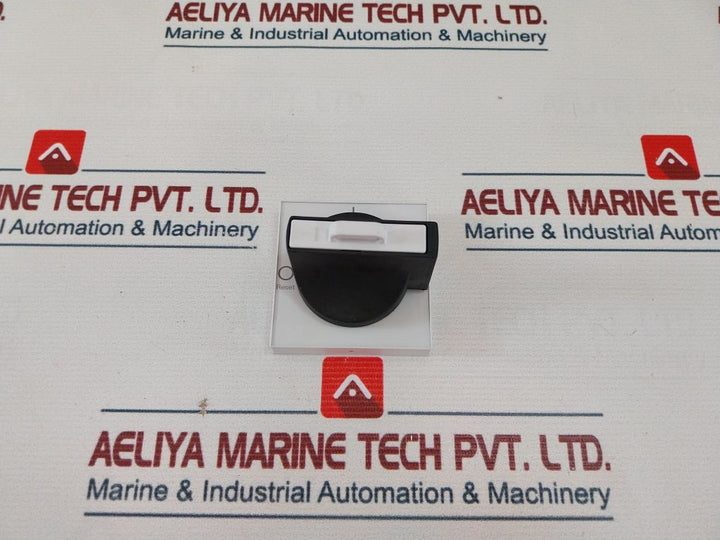 Siemens 8Uc6161-1Bd10 Rotary Mechanism Switch Handle Ip65