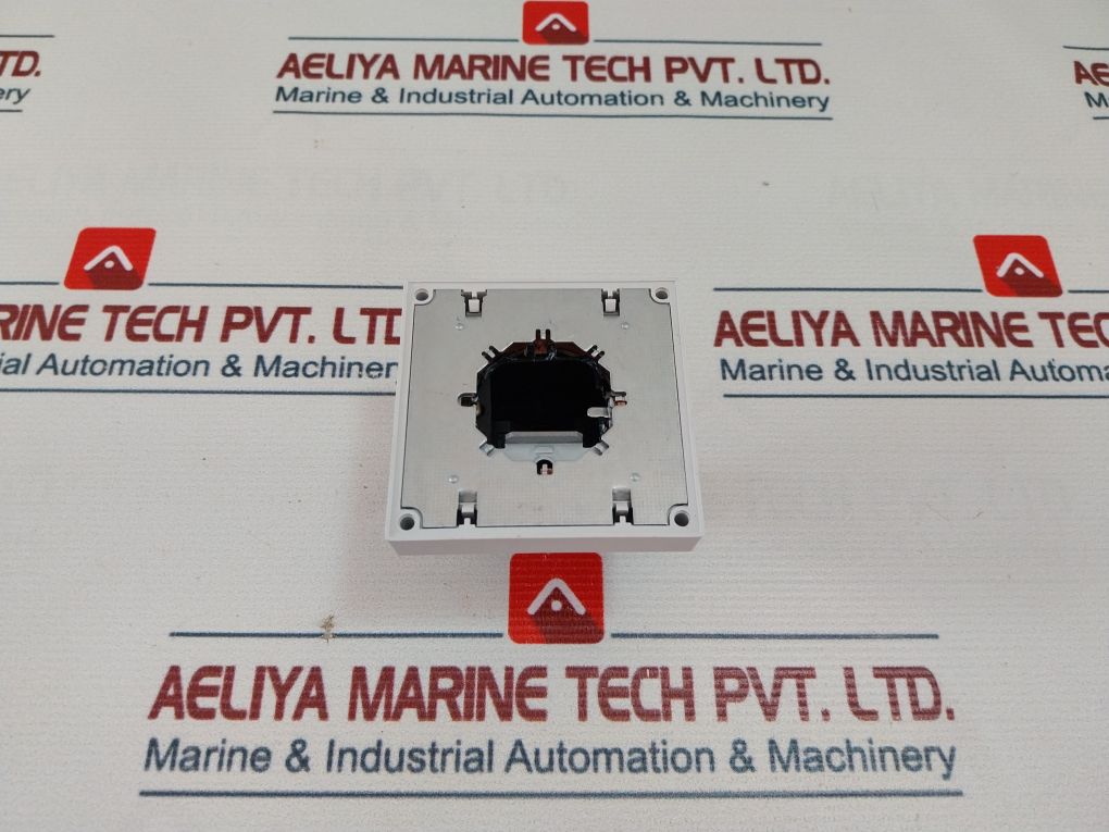Siemens 8Uc6161-1Bd10 Rotary Mechanism Switch Handle Ip65