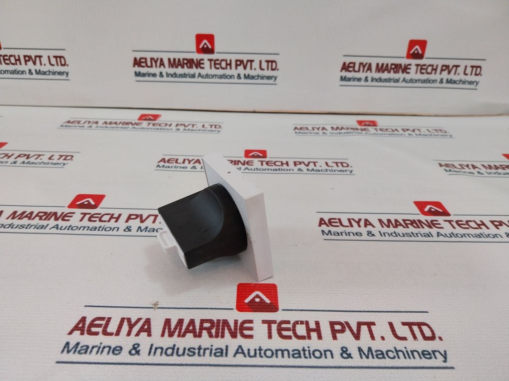 Siemens 8Uc6161-1Bd10 Rotary Mechanism Switch Handle Ip65