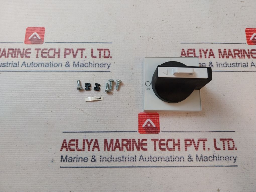 Siemens 8Uc6161-1Bd10 Door-coupling Rotary Operating Mechanism
