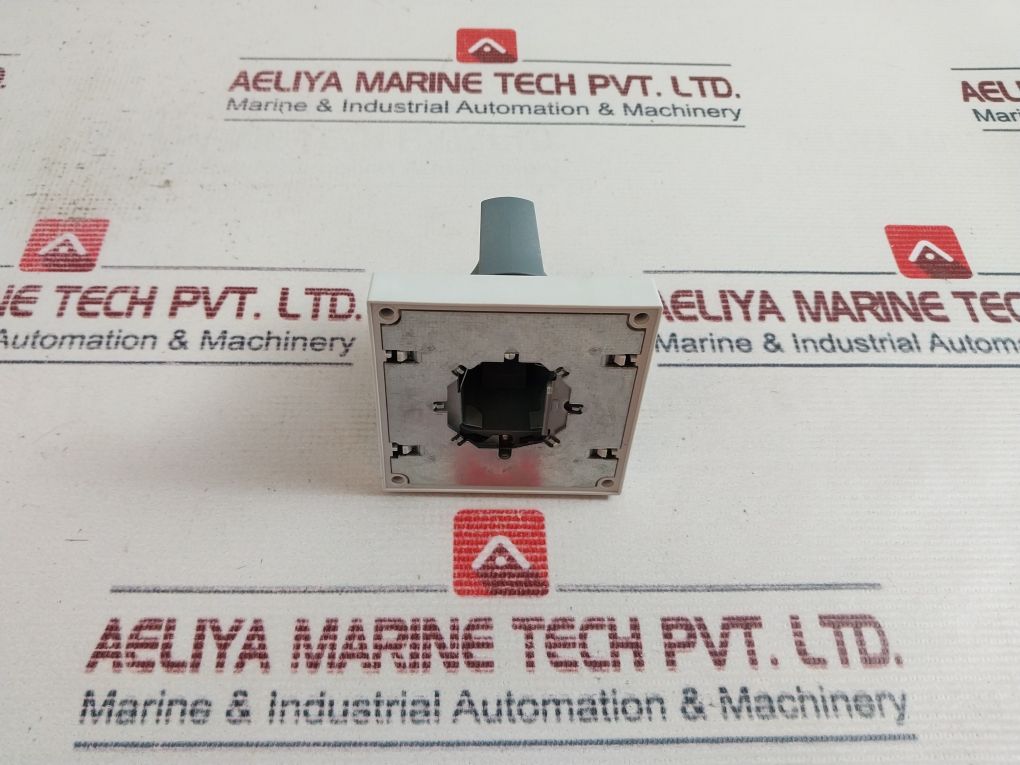 Siemens 8Uc7162-6Bd22 Rotary Mechanism Ip65