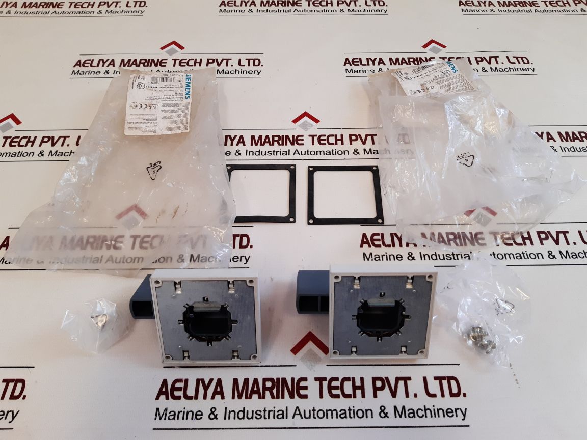 Siemens 8Uc72101Bb Handle With Masking Frame