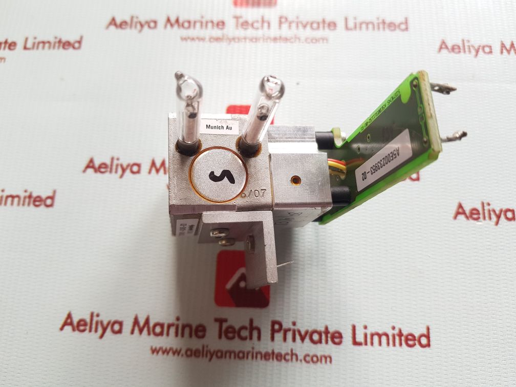 Siemens C79451-a3468-b21 Gas Analyzer A5E00311132-06-ss