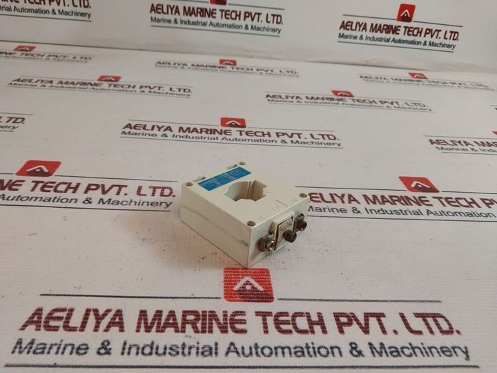 Siemens Apt Alh-0.66 30 I Current Transformer